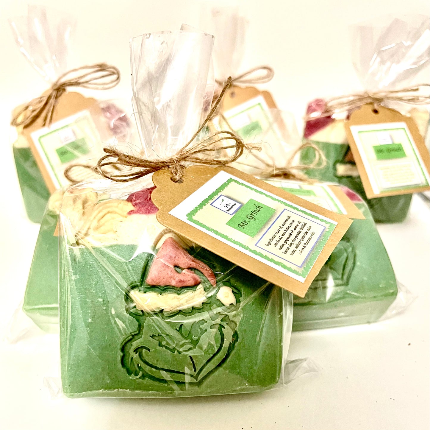 🎄 Holiday Special: The Grinch Soap. Pinewoods & Sandalwood Handcrafted Soap 🎁