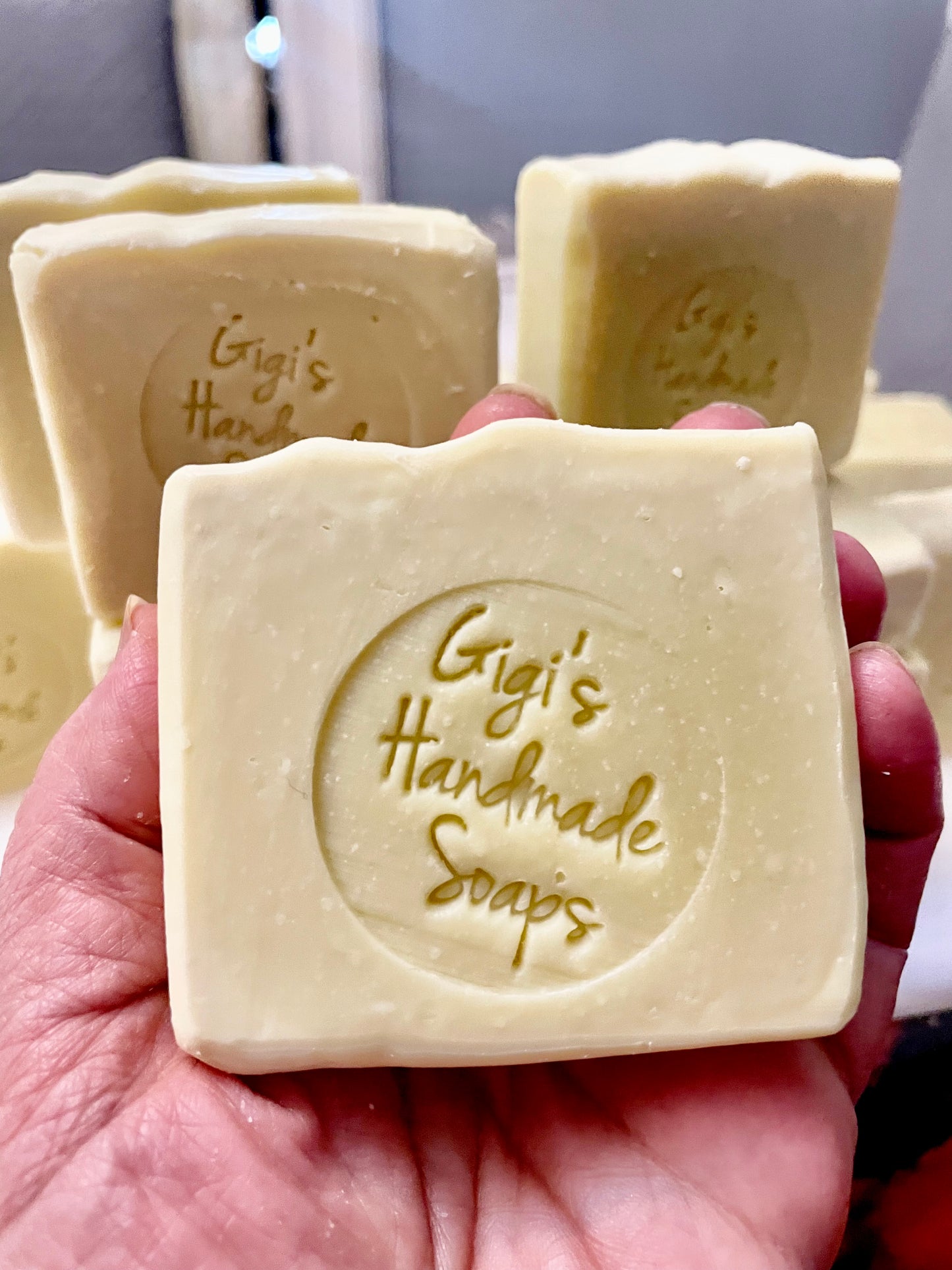 🌿 Pure Olive Oil Soap — Gentle, Authentic, and Naturally Nourishing