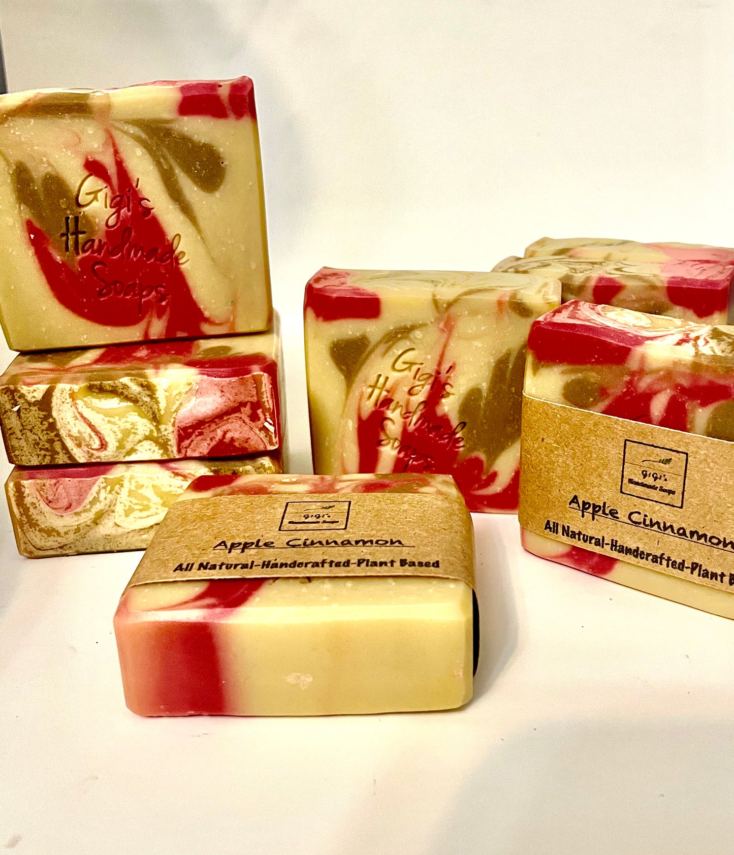 Apple Cinnamon – Seasonal Artisan Soap